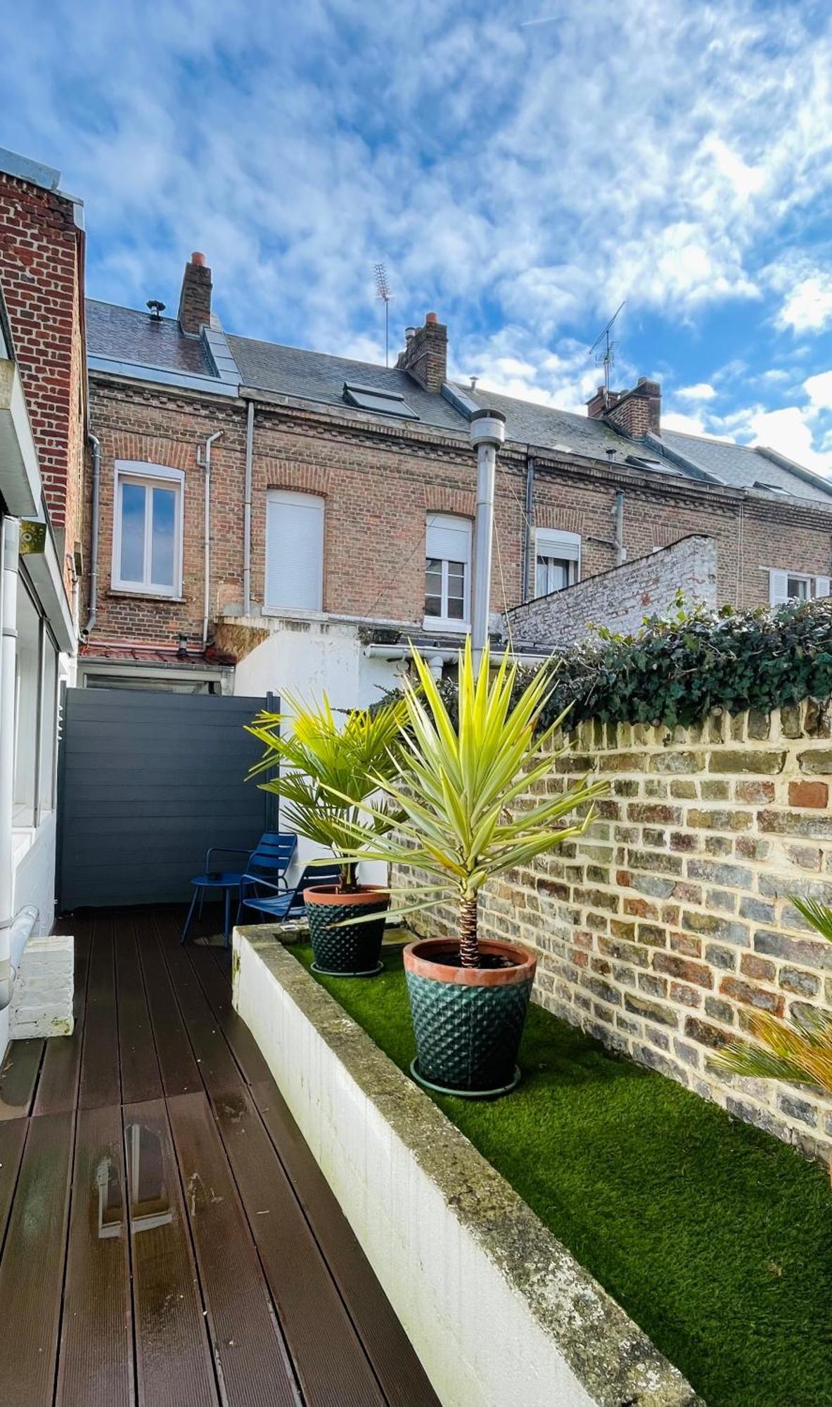 Soleil Levant - T2 Avec Terrasse Proche Gare Amiens Luaran gambar